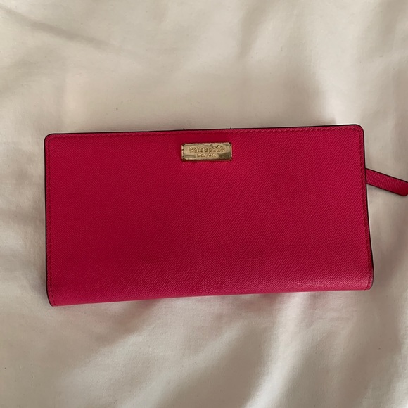 Kate Spade Wallet - Picture 5 of 8